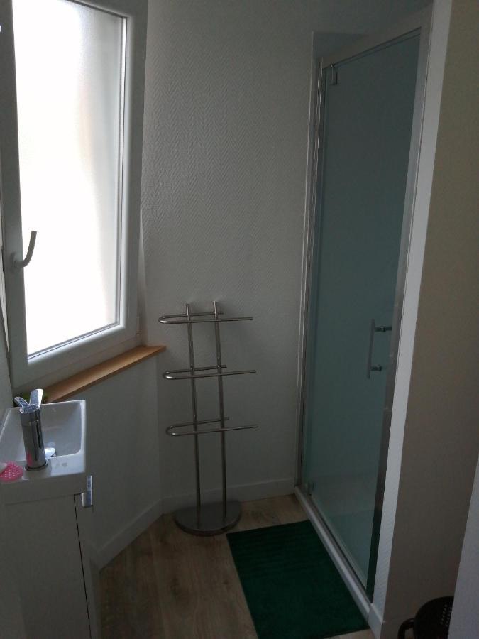 Bruneval Lodge Dunkirk Exteriör bild
